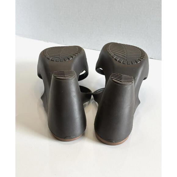 Crocs Cyprus Slip On Platform High Heels Women's Size 8 Brown Strappy Sandals - Picture 9 of 16